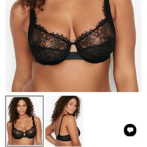 NWT unlined lace bra
